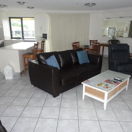Aparthotel Coolum Caprice Coolum Beach Esterno foto
