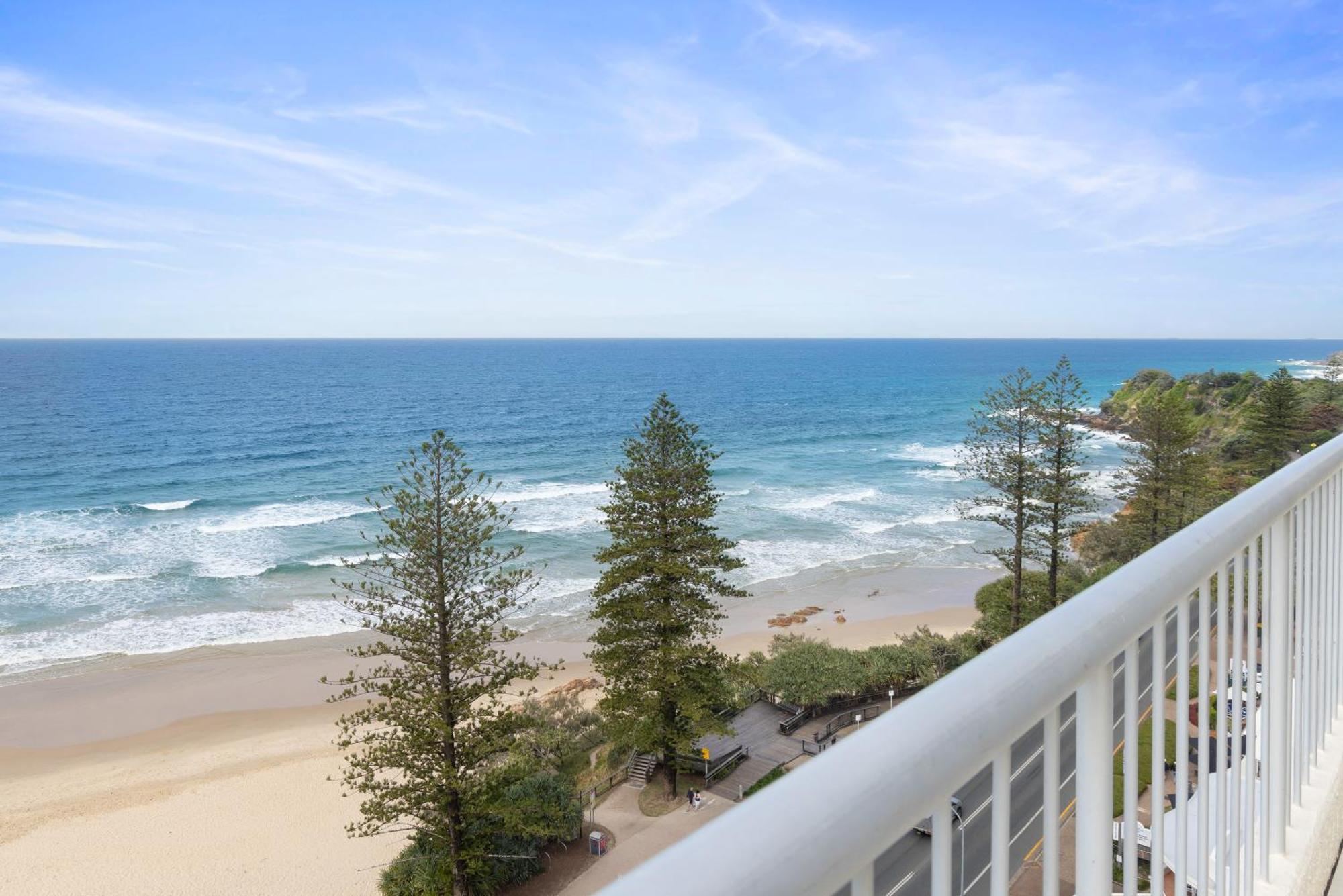 Aparthotel Coolum Caprice Coolum Beach Esterno foto